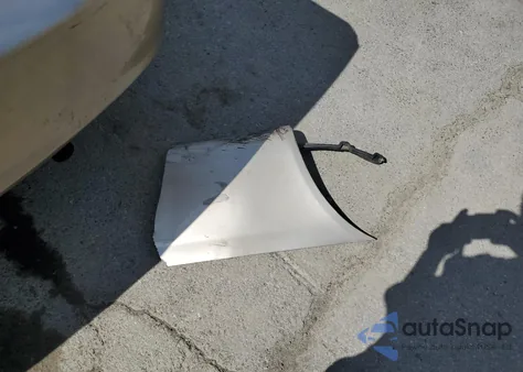 2002 Toyota Camry Le из США, поврежденный, VIN 4T1BF32K12U536518